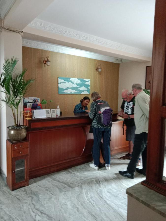 Hotel Lotus Garden Kathmandu Buitenkant foto